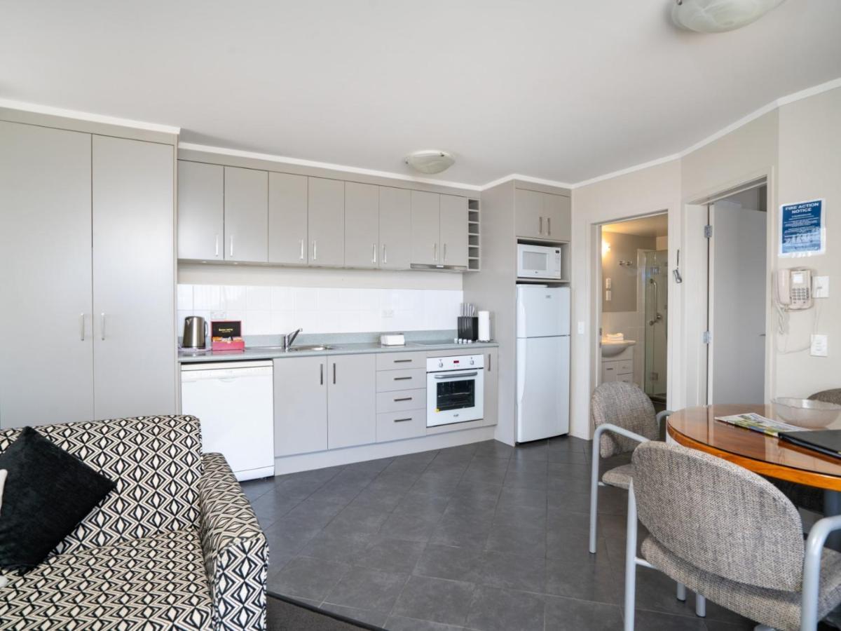 Ika Nui Taupo Appartement Buitenkant foto